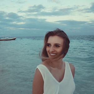 Meet your Posher, Veronica